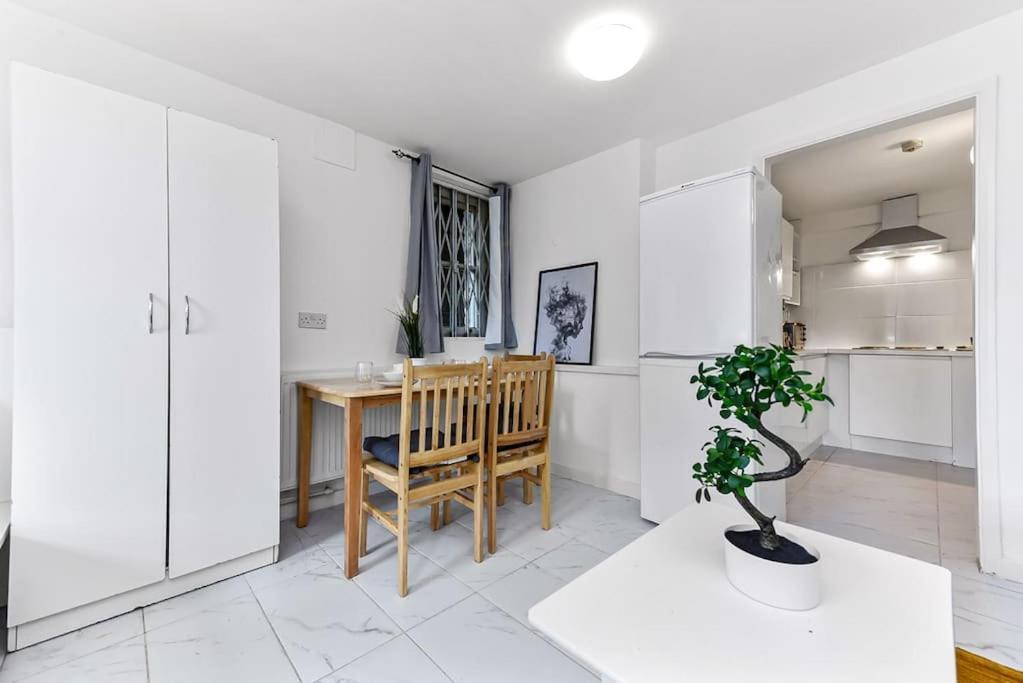 Deluxe Studio Near Camden Town Лондон Екстер'єр фото
